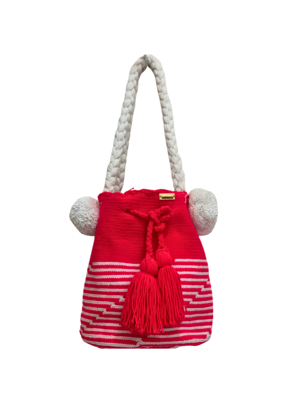 Mochila wayuu con trenza