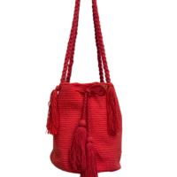 Mochila wayuu con trenza